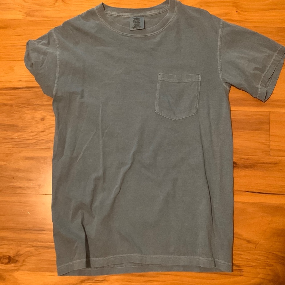Comfort Colors Plain Blue Tshirt (KIDS SMALL)